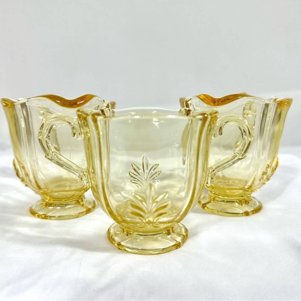 Fostoria creamers and sugar bowl Dinnerware